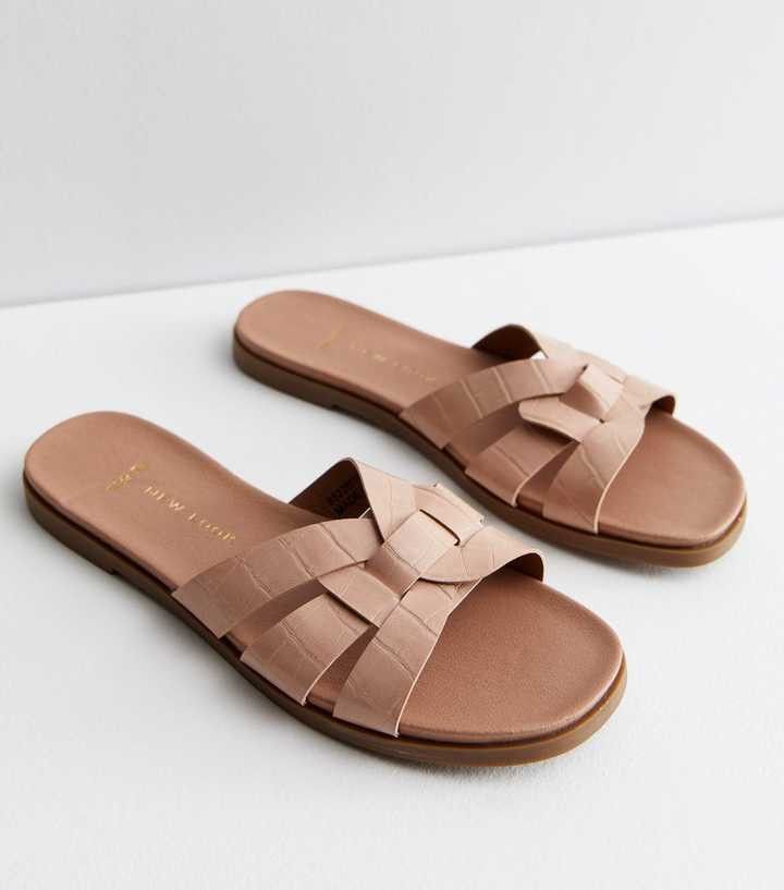 Wide Fit Cream Cross Strap Sliders
						
						Add to Saved Items
						Remove from Saved Items | New Look (UK)