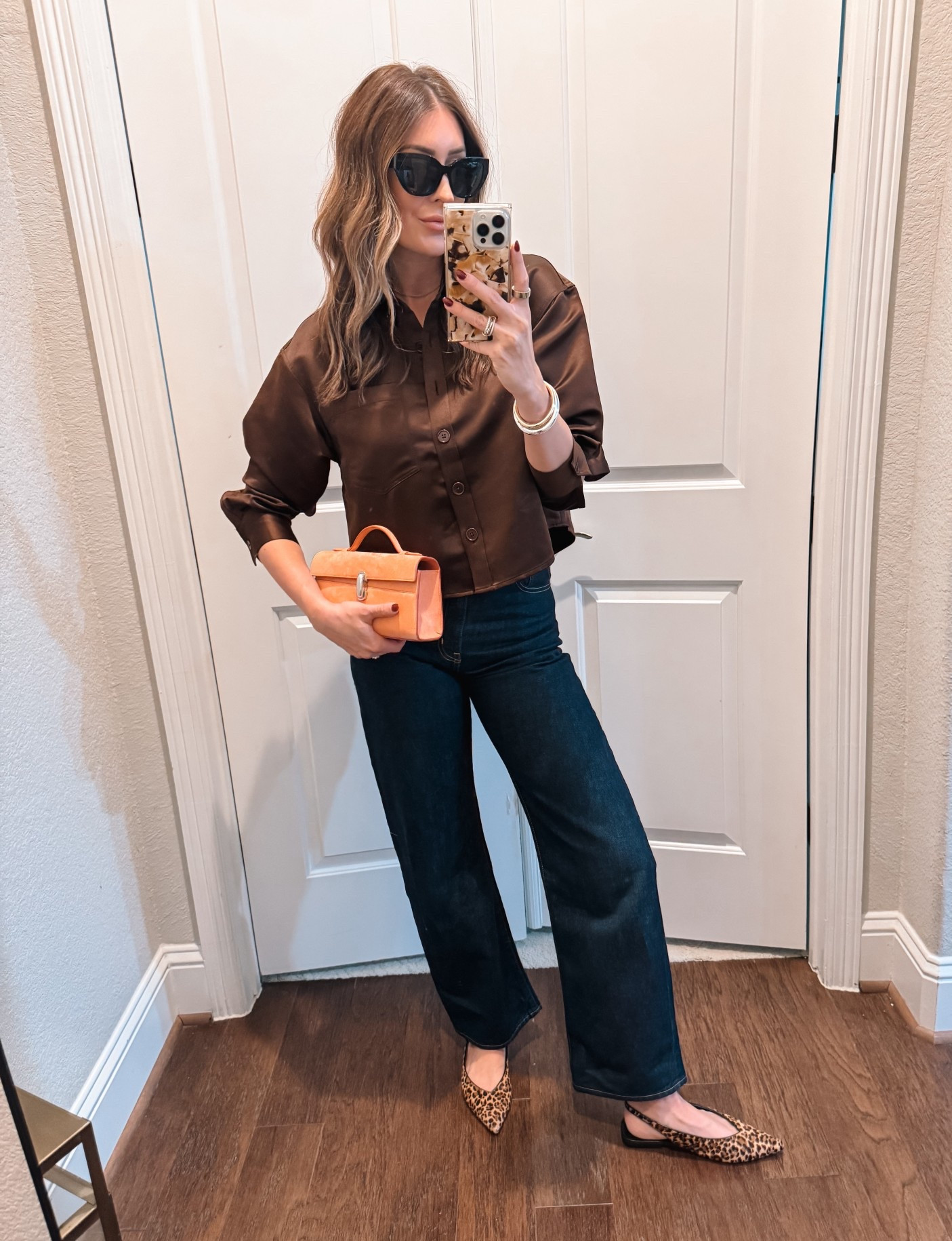 Small in shirt
Size 25 in jeans


#LTKootd