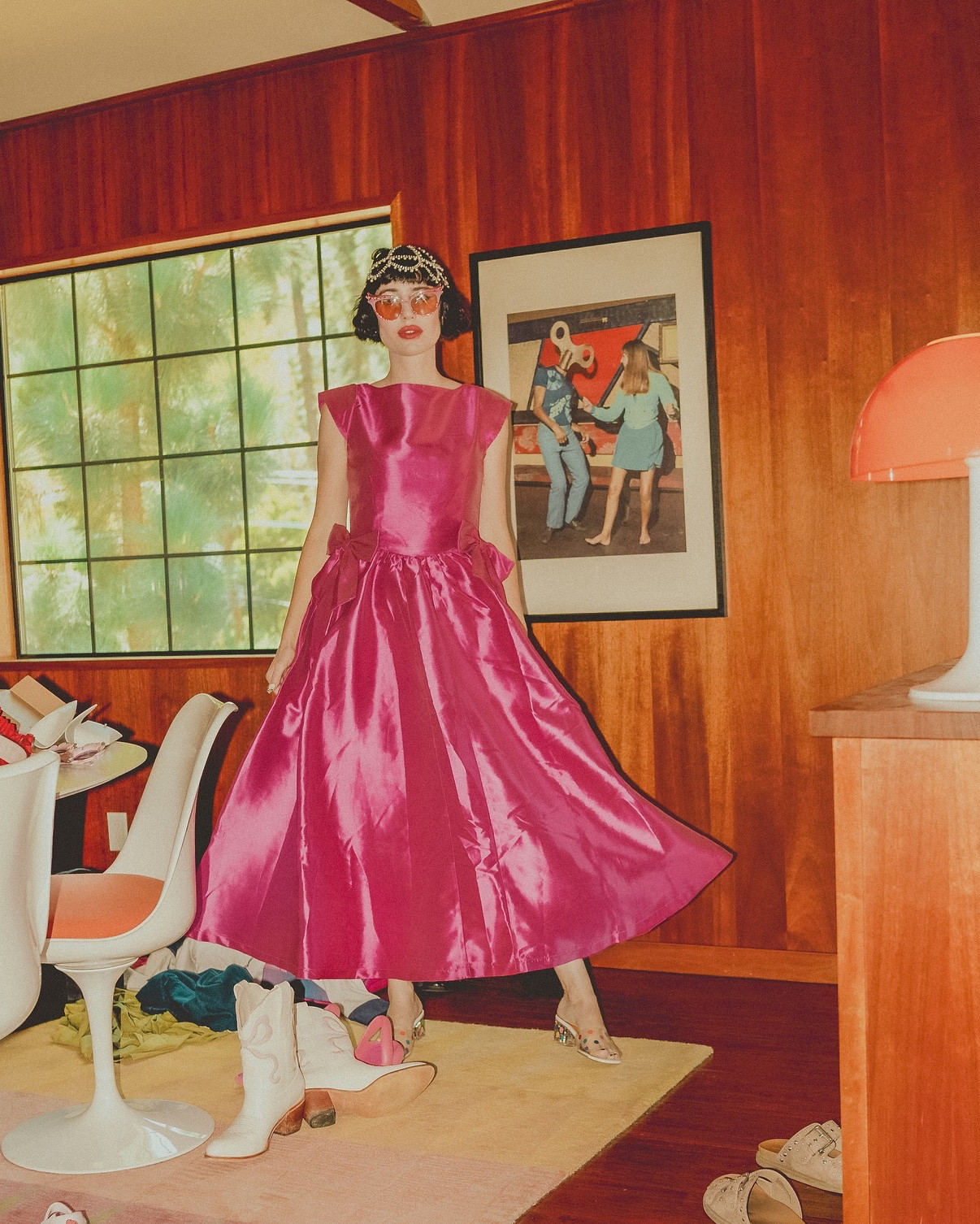 Glam all day…. Dress @dreamsisterjane , sunnies Bird + Nerd @poletteeyewear . Pics @jgray.photography house @zoekatz