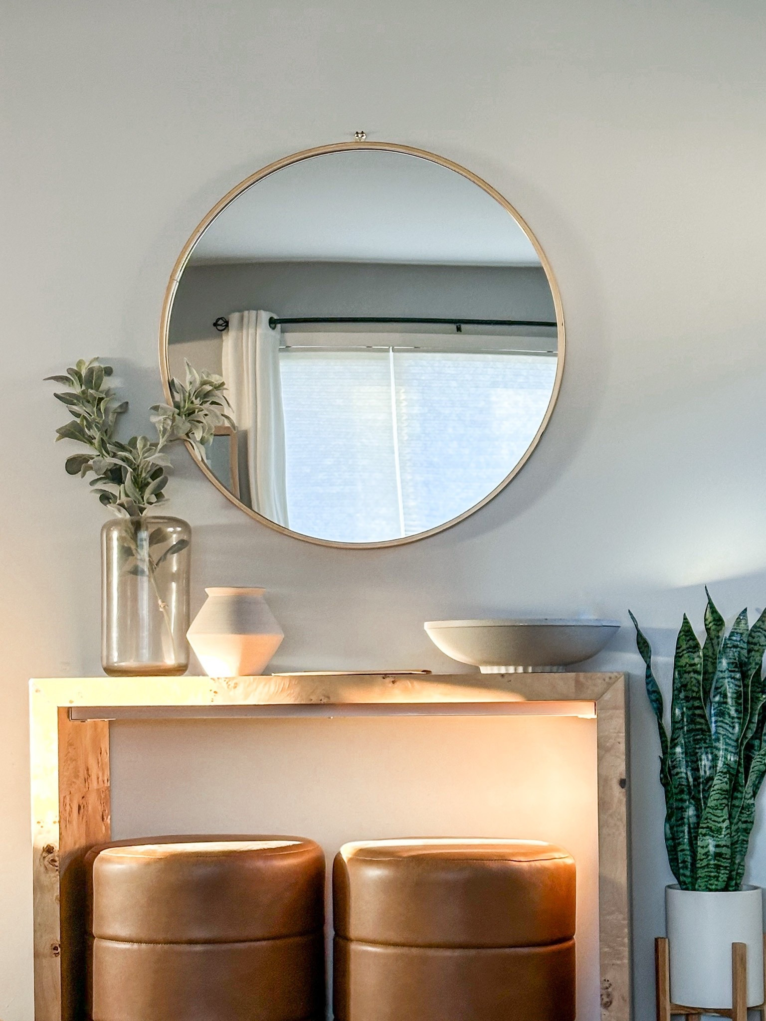 Front entrance home decor 🪴 


Console table, modern rustic, simple. 

#LTKFestival #LTKstorytime #LTKMidsize #LTKfoodie #LTKWedding #LTKvlog #LTKBaby #LTKSwim #LTKdayinmylife #LTKTall #LTKU #LTKHome #LTKootd #LTKKids #LTKgrwm #LTKSaleAlert #LTKTravel #LTKOver40 #LTKSeasonal #LTKActive #LTKselfcare #LTKfitnessgoals #LTKWorkwear #LTKBeauty #LTKMens #LTKBump #LTKmorningroutine #LTKPetite #LTKmomlife