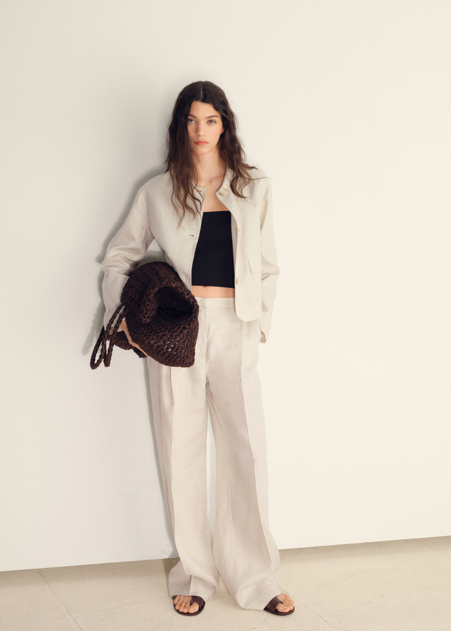 Pleated linen trousers - Women | MANGO United Kingdom | MANGO (UK)