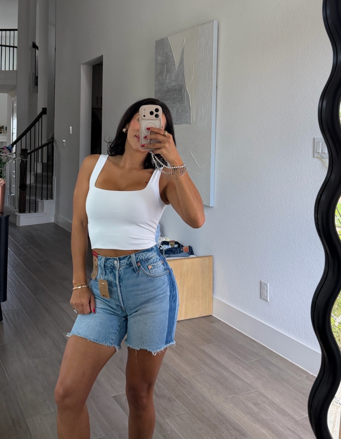 Size 25  mid thigh shorts @Target Levi’s

#LTKSeasonal #LTKPetite