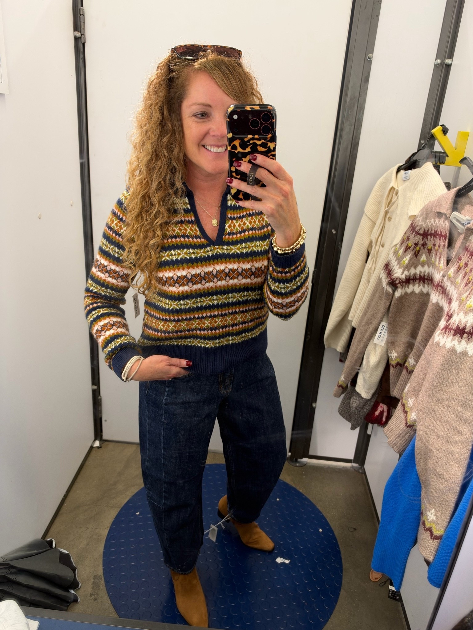 Old Navy sale 40% Sitewide, 50% off for card members! 

Sweater- medium 
Jeans- size 6 reg, tts
Boots- tts, size 8
@oldnavy #oldnavystyle #oldnavy #over40 #over40style