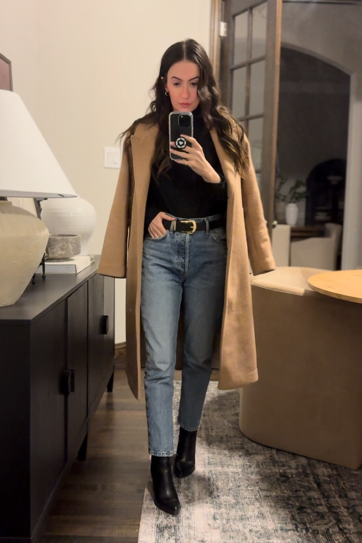 Valentines outfits, date night outfits, Agolde denim, Abercrombie, revolve


#LTKFindsUnder100 #LTKSaleAlert #LTKPetite