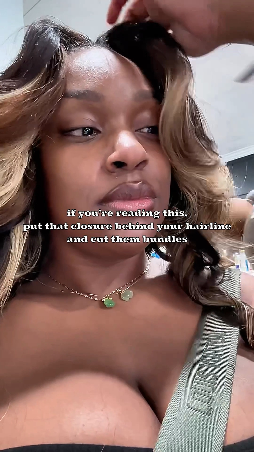 I love a good black girl blonde!!! The closure behind the hairline with cut layers is top tier!