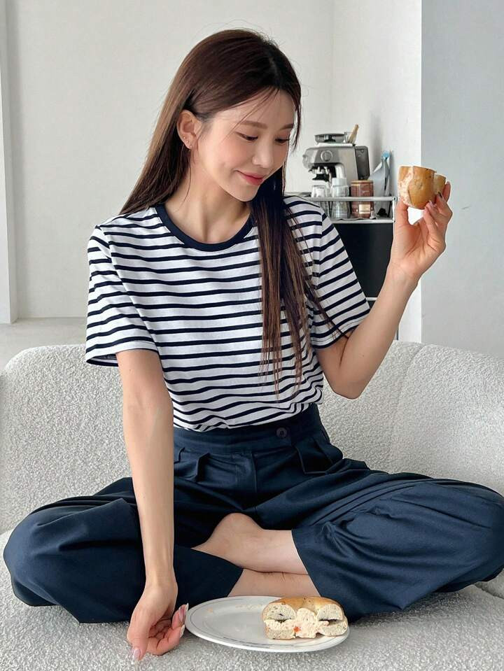 DAZY Camiseta de tubulação impressão listrada | SHEIN