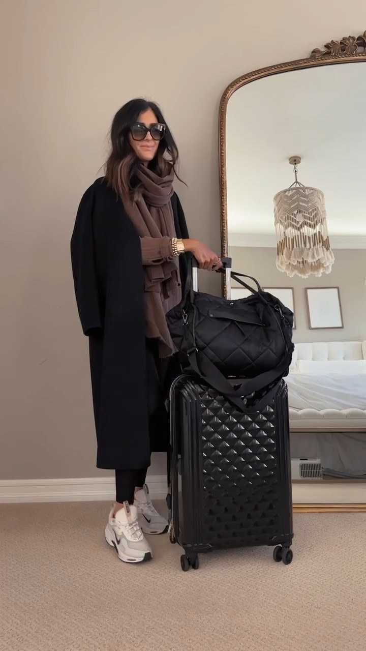 Travel style ✨ I’m just shy of 5-7” wearing the size XS free people tunic , StylinByAylin 

#LTKstyletip #LTKtravel