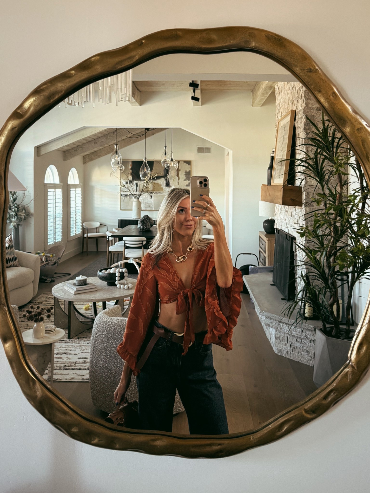 Swooning over this cropped long sleeve top from Amazon. It’s the perfect going out top for fall! Also linking my high waisted boot cut jeans from Abercrombie, my clear INC heels and gold link necklace from Macy’s 

#LTKStyleTip #LTKFindsUnder100 #LTKFindsUnder50