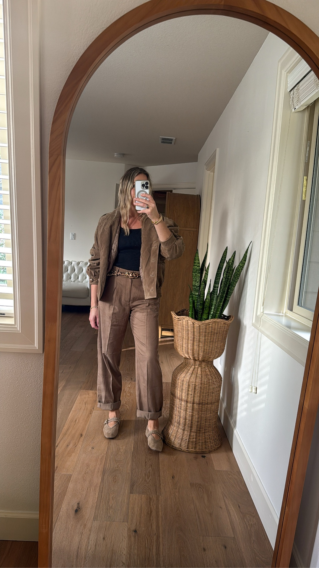 Elevated Casual Outfit

Keeping my outfit basic with a black tank top and a high-rise barrel-leg pant. The fabric is soft and drapes beautifully, the pants are comfortable and very flattering! Can be dressed up or down.

Elevated the look with an animal print belt with gold accents, suede ballerina flats and the most gorgeous faux suede bomber jacket.

Love this outfit! 

#LTKOver40 #LTKgrwm #LTKStyleTip