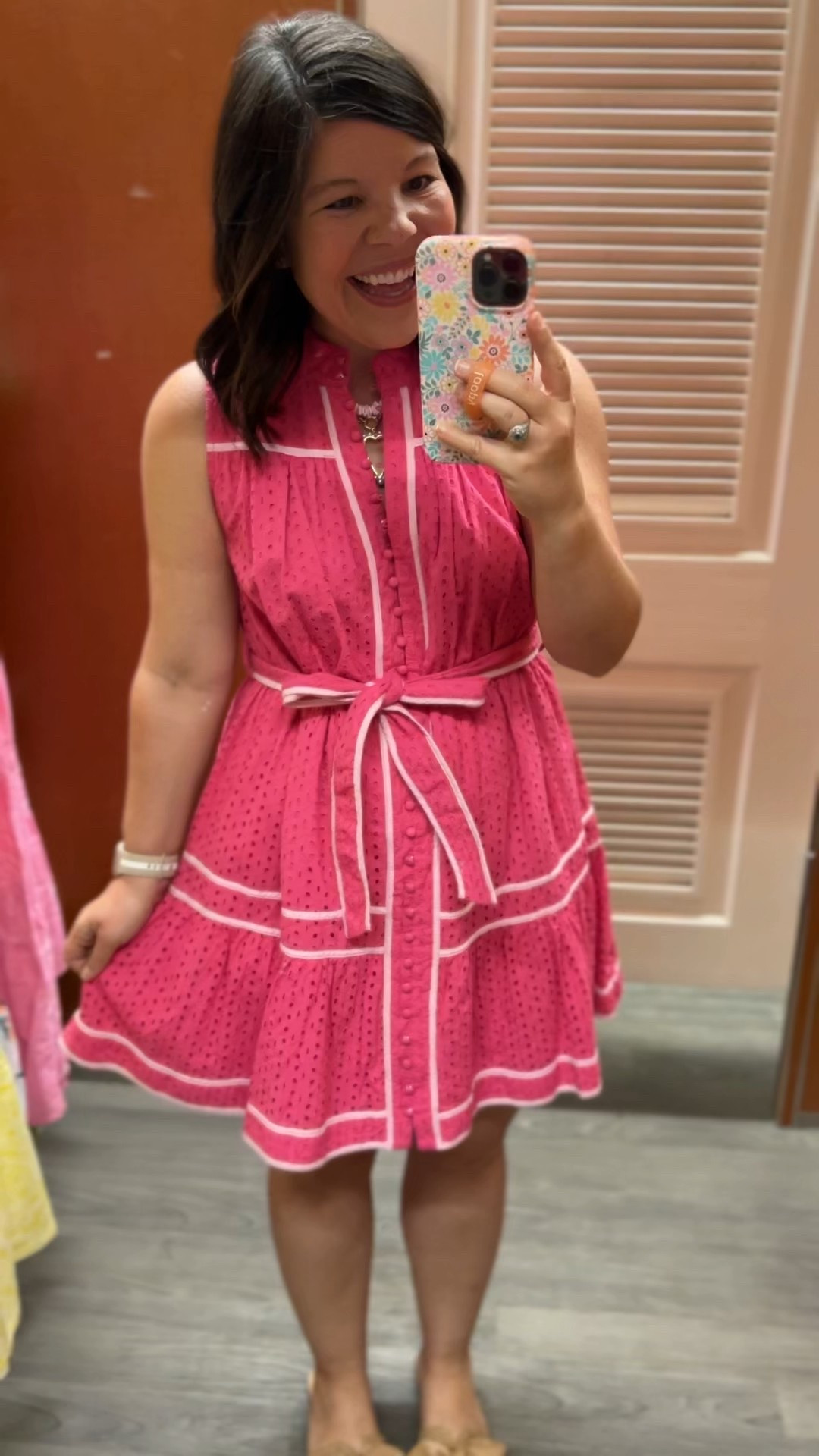 Saturday Sale: My dress is just $24.99!

I wear a size small.

#LTKFindsUnder50 #LTKSaleAlert #LTKSeasonal