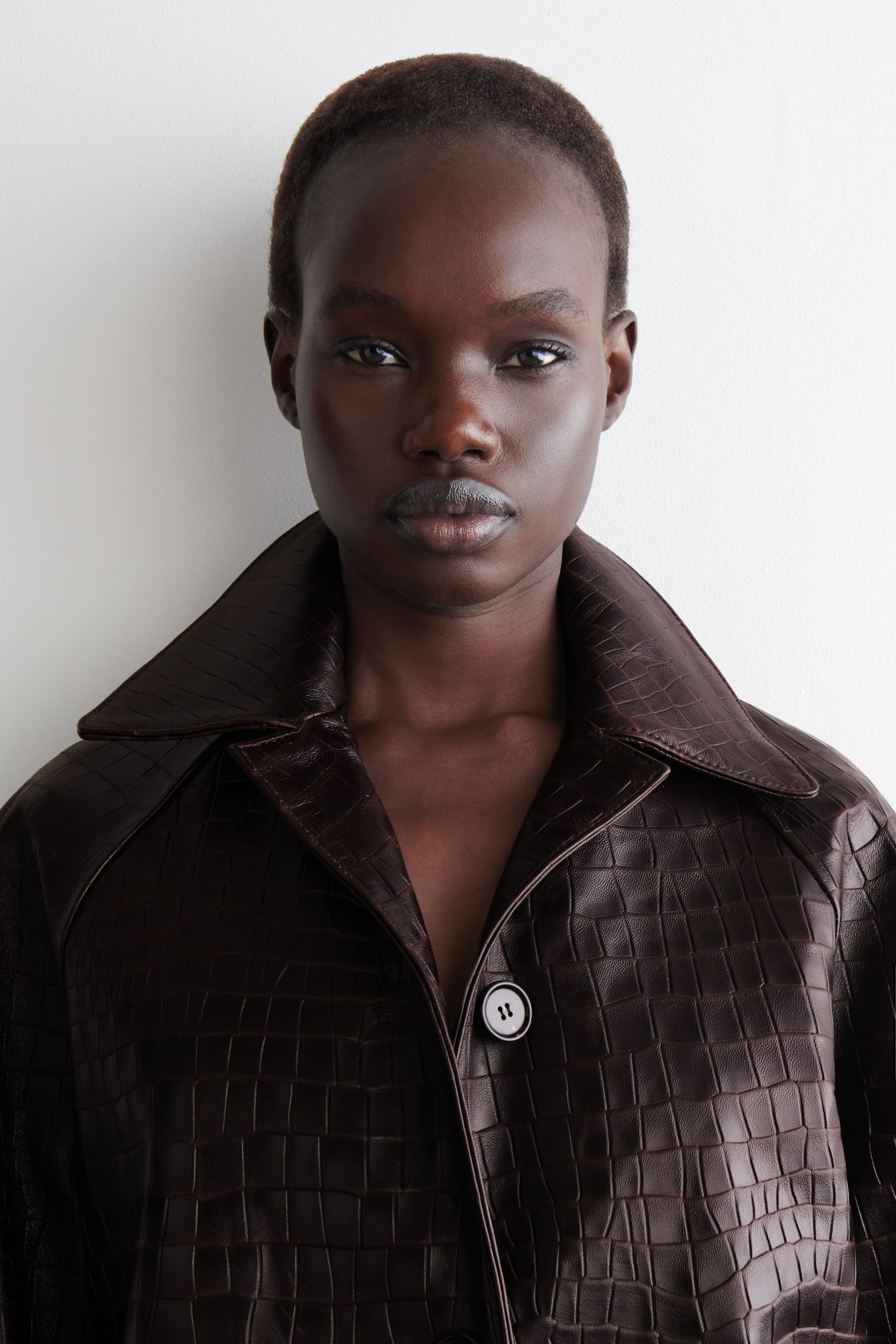 CROC-EMBOSSED LEATHER LONG COAT - DARK BROWN | COS US | COS (US)