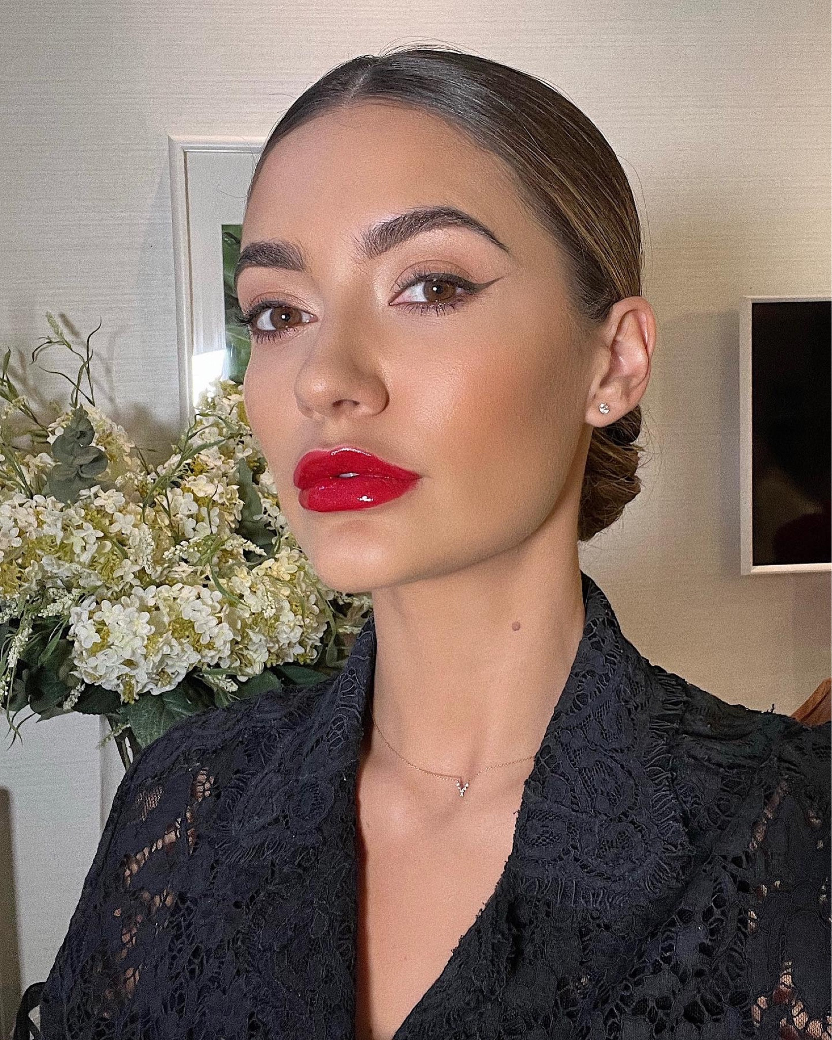 Red lip, winged eye ❤️💄

#makeup 
#makeuplook #makeupproducts #makeupideas #mua #makeupartist 

#LTKstyletip #LTKbeauty #LTKSeasonal