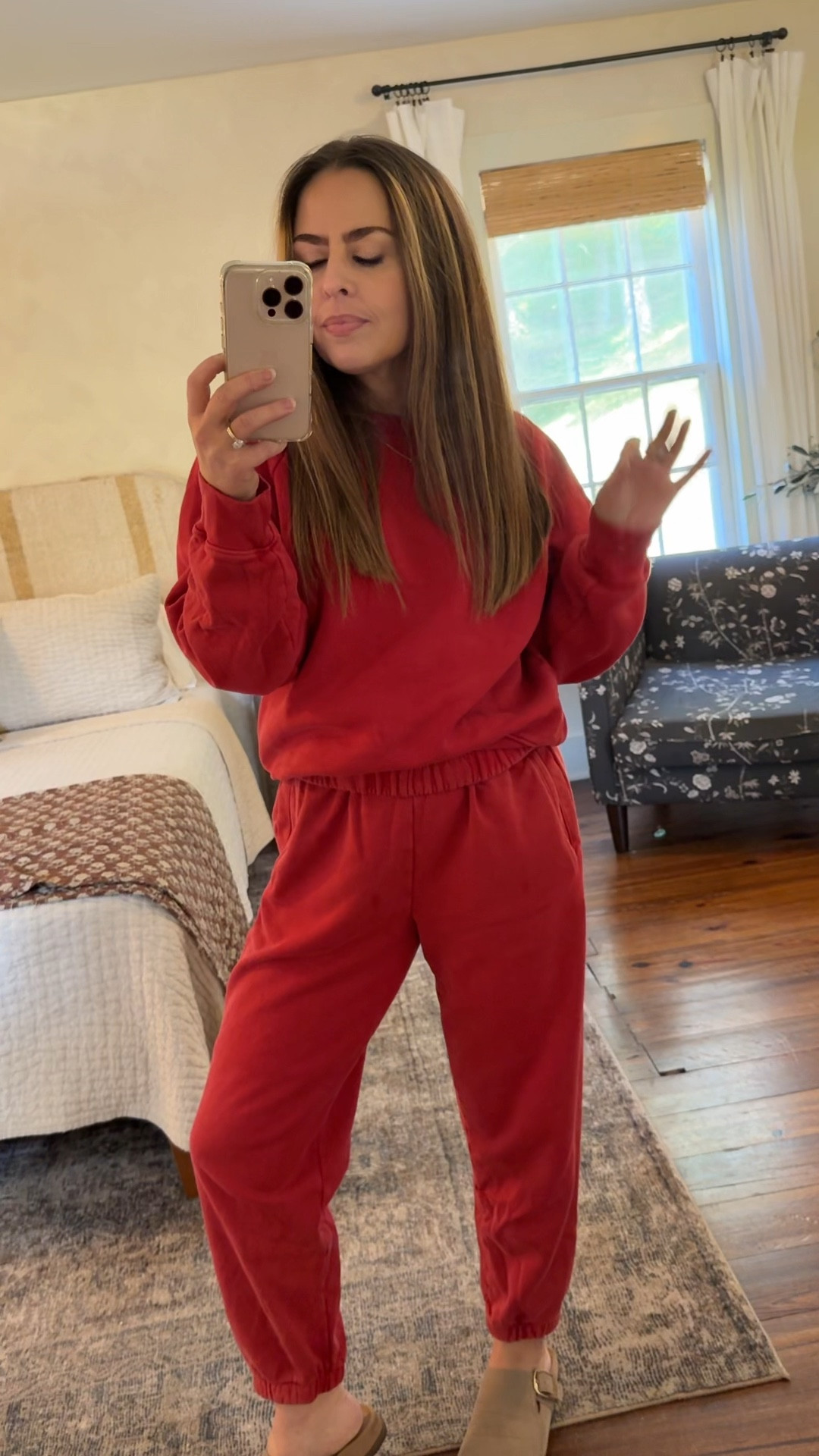 The best comfy sweats.  Petite friendly. 