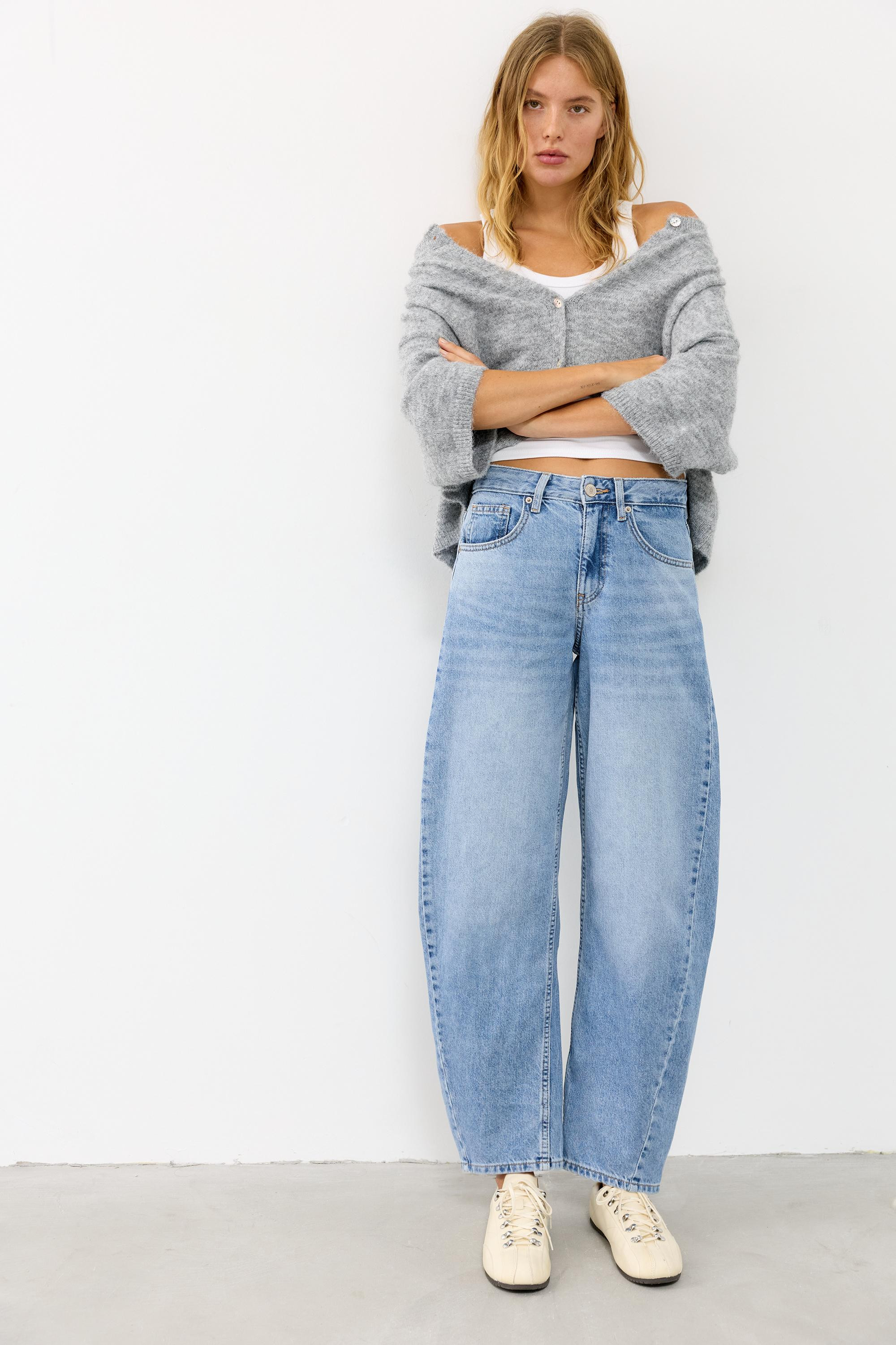 Jean barrel taille basse | Pull&Bear France | PULL and BEAR FR