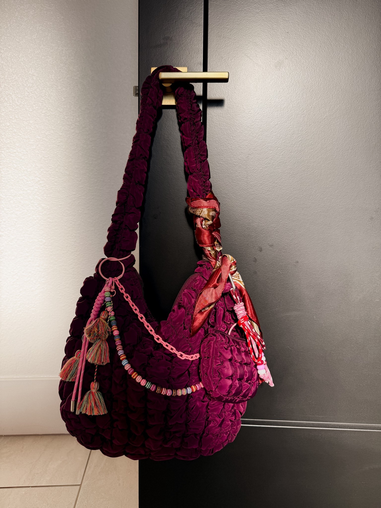 Head to toe to bag : WALMART!
Top & Bottom: xl (super soft suba material)


Walmart bag, free people look for less 

#LTKItBag #LTKFindsUnder50 #LTKMidsize