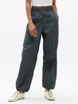 Lunar Sheen Utility Mid Rise Pant | Athleta