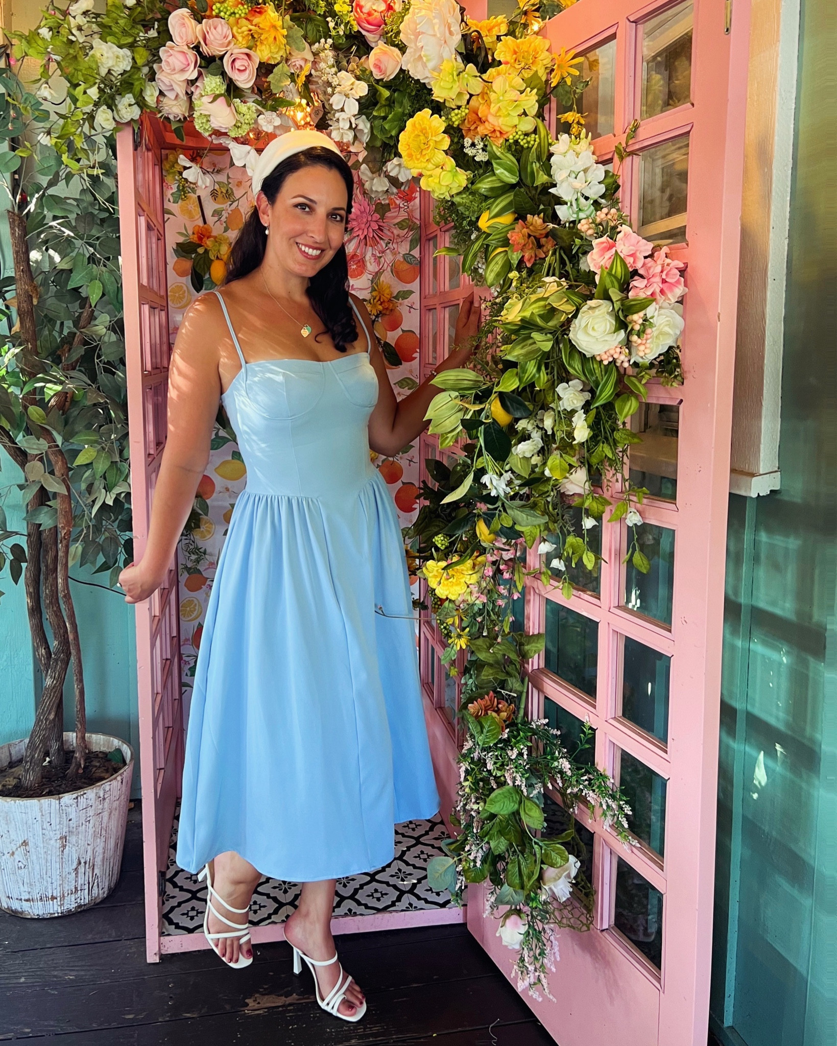 Let’s bring back pillbox hats 

#LTKTravel #LTKSeasonal #LTKU