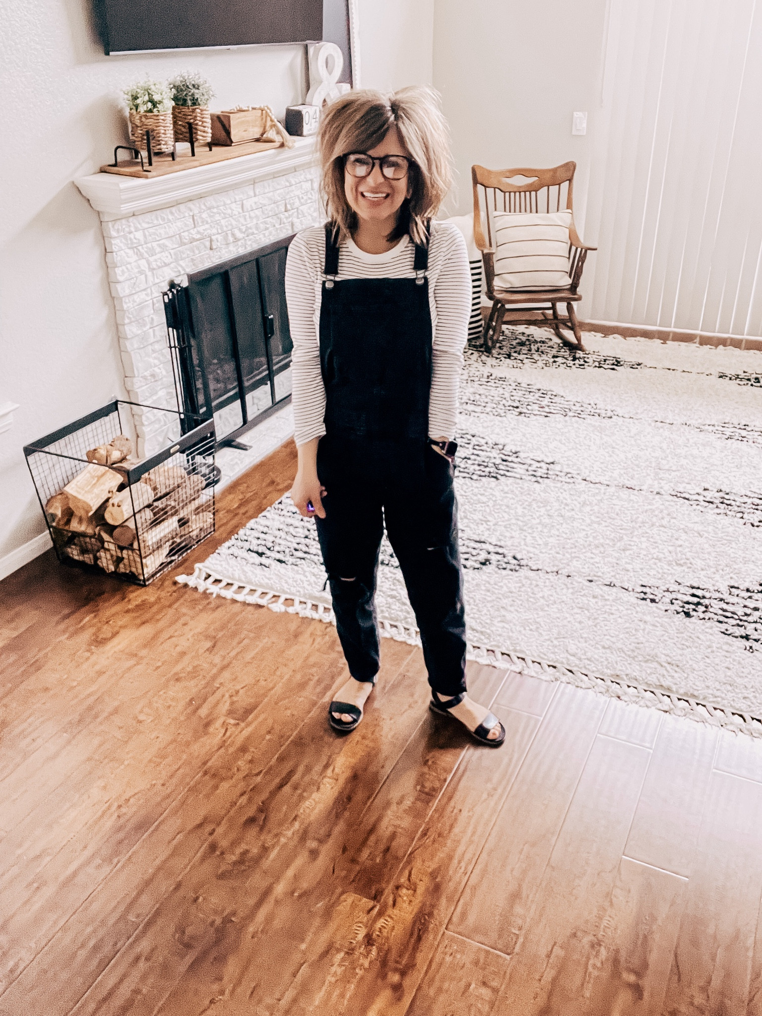 The actual best ever pair of overalls!! 


#outfitinspo #styleinspo #outfitinspiration #styleinspiration #outfitoftheday #lookoftheday #styleblog #fashionblog #dailystyle 
#momblog #mom #mommastyle #momstyle @oldnavy #oldnavy

#LTKsalealert #LTKfindsunder50 #LTKstyletip