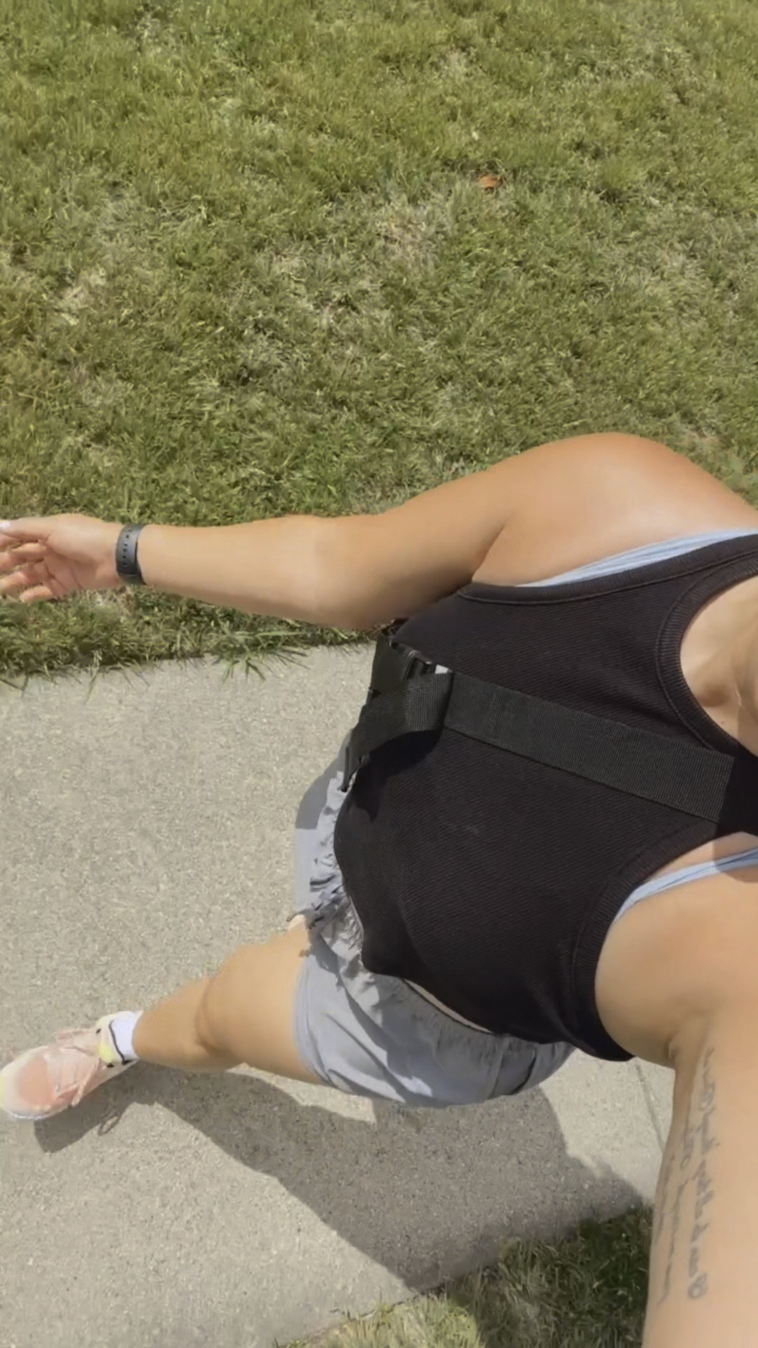 Walk essentials 🫶🏻


#LTKFind #LTKfit #LTKSeasonal