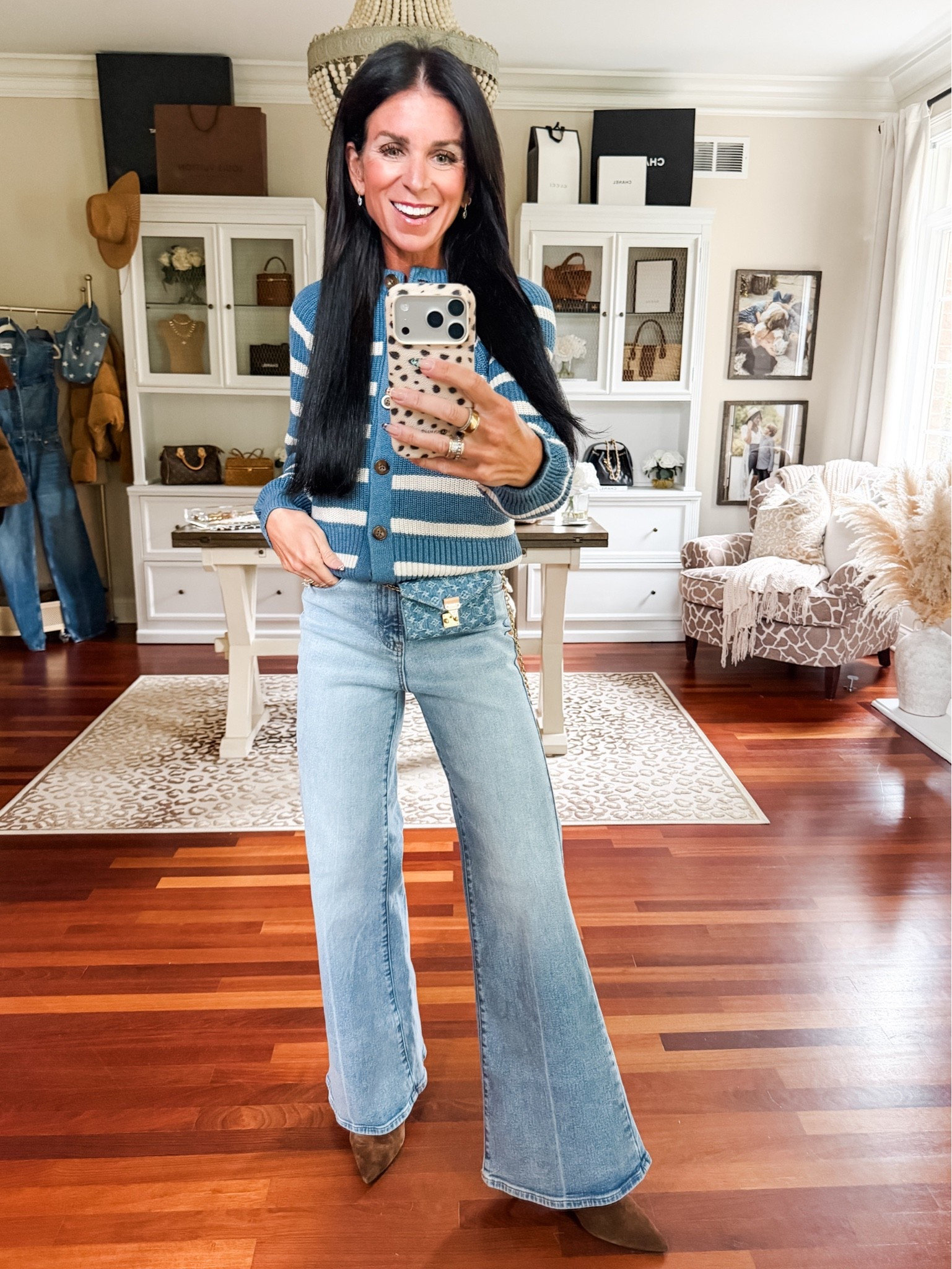 Love this striped Cardi
2 denim
@Target is

#LTKootd #LTKSeasonal #LTKSaleAlert