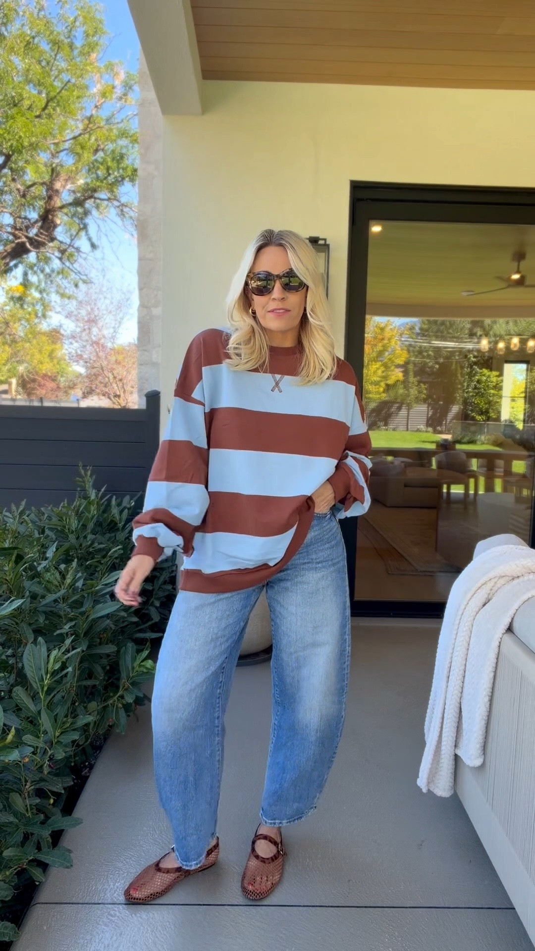 This sweatshirt reminds me so much of Free People!

#LTKootd #LTKgrwm #LTKmomlife
