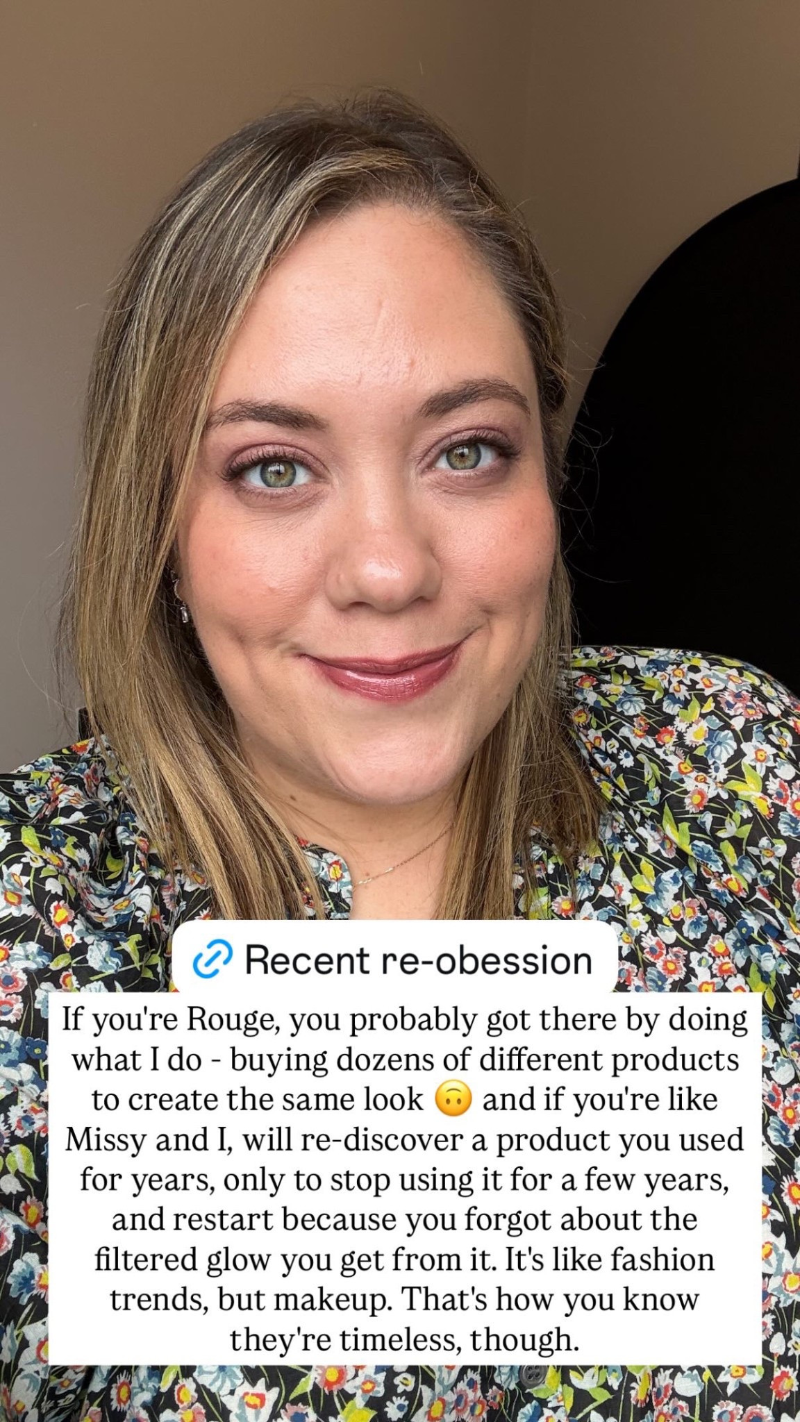 A recent re-obsession of mine is the Hourglass Ambient Lighting Finishing Powder. It gives you such a glowy finish  