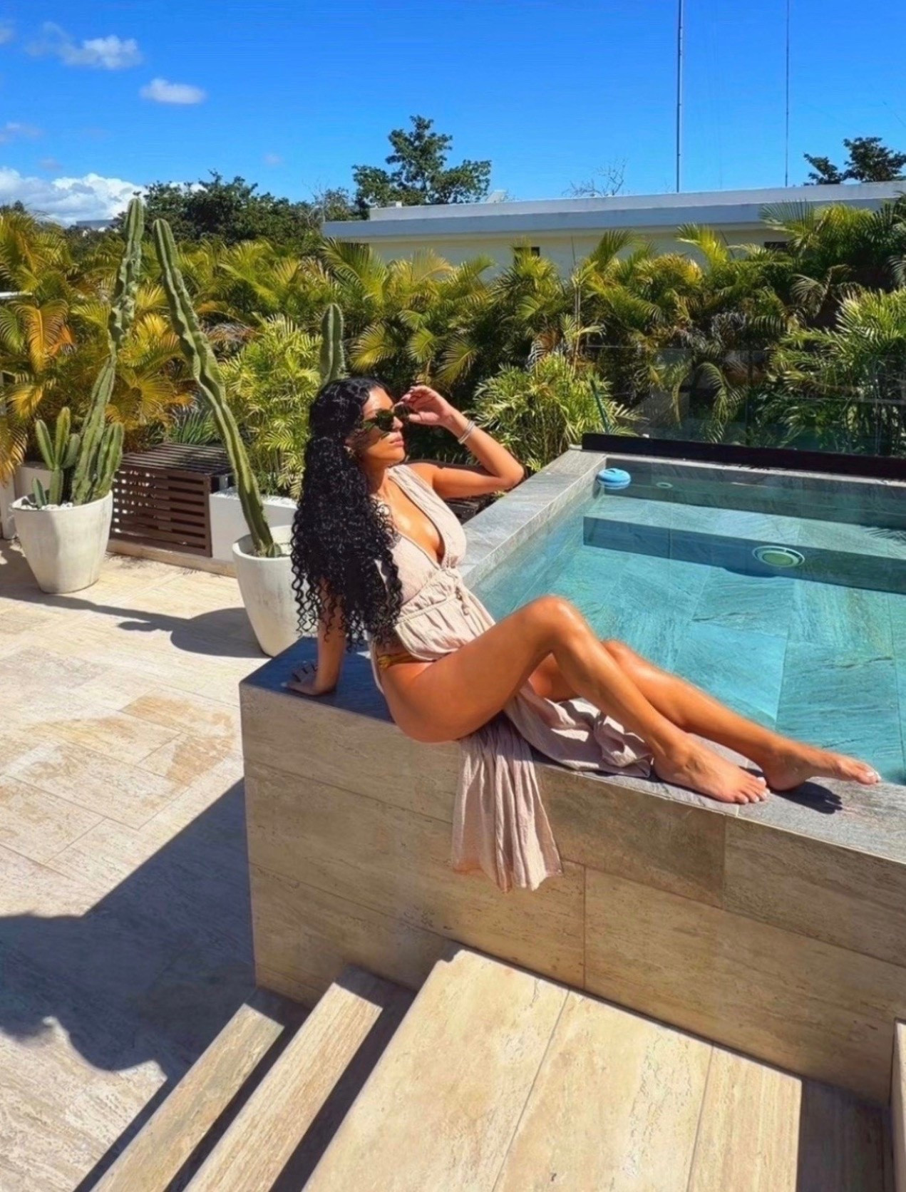 Soaking up the sunshine in my favorite vacation look. ☀️ An effortless cover-up that takes you from poolside lounging to lunch with ease.

#LTKStyle #VacationStyle #ResortWear #BeachOutfit #PoolsideStyle #VacationFashion #SummerWardrobe #SwimCoverUp #TropicalStyle #VacationVibes

#LTKdayinmylife #LTKSeasonal #LTKTravel
