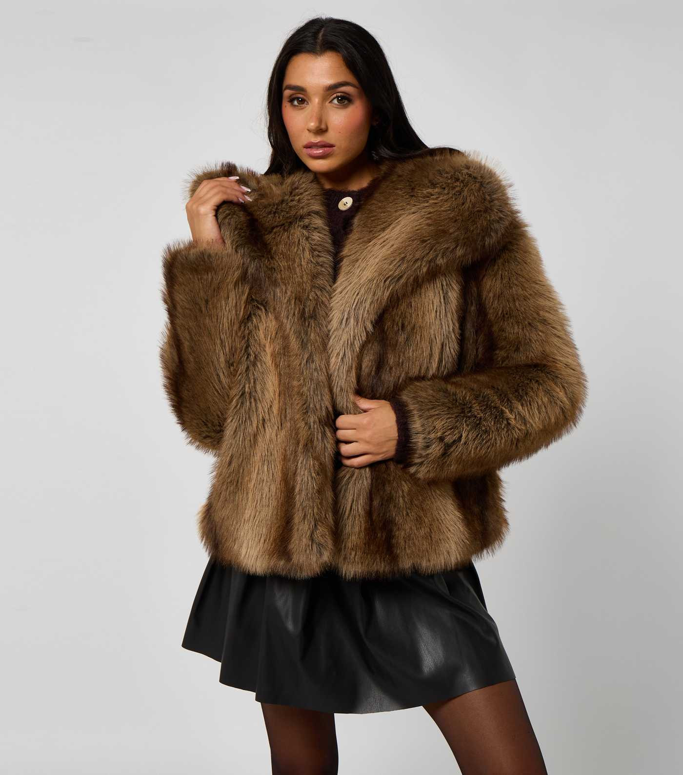 Urban Bliss Brown Faux Fur Jacket | New Look | New Look (UK)