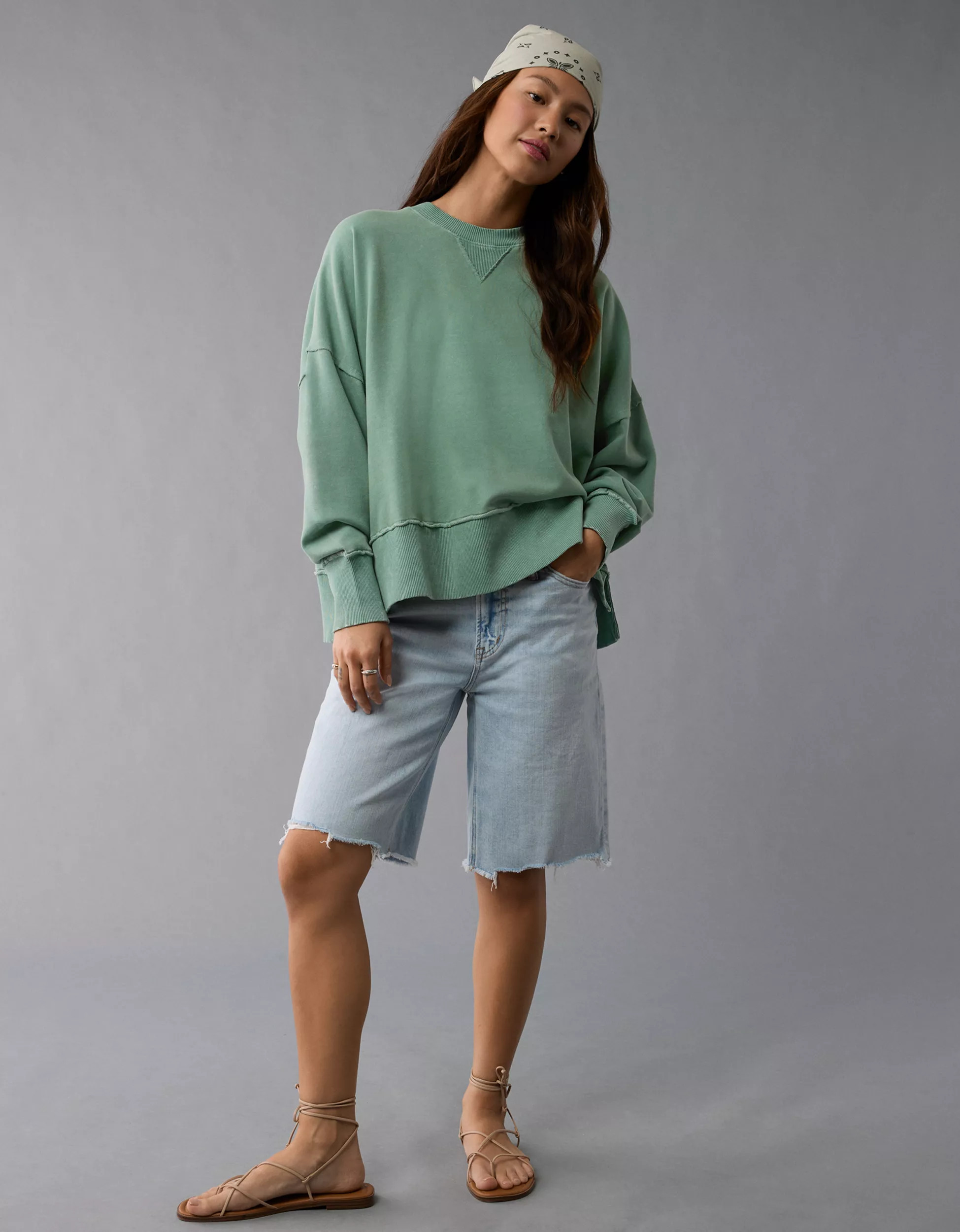 AE Big Hug Crew Neck Sweatshirt | American Eagle Outfitters (US & CA)