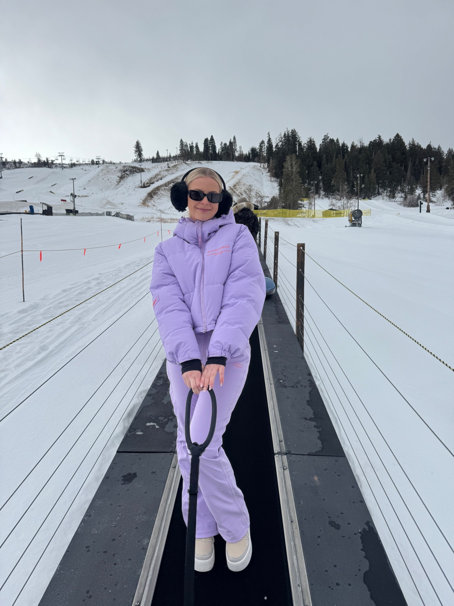 Ski suit season 🤍❄️ My WHITEFACE ski suit is no longer available in this color- but sharing the exact one available in pink & black.

#LTKSeasonal #LTKgrwm #LTKootd