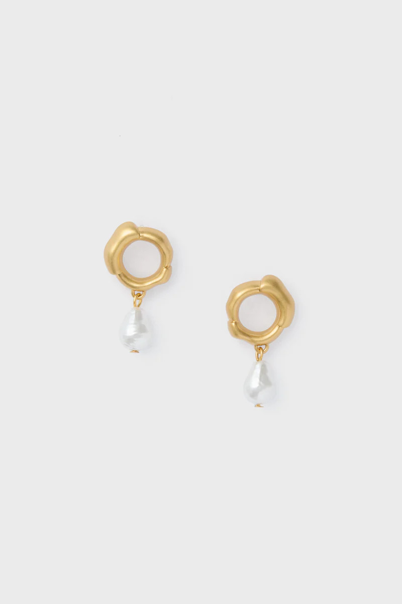 Antique Brass Meerah Earrings | Tuckernuck (US)