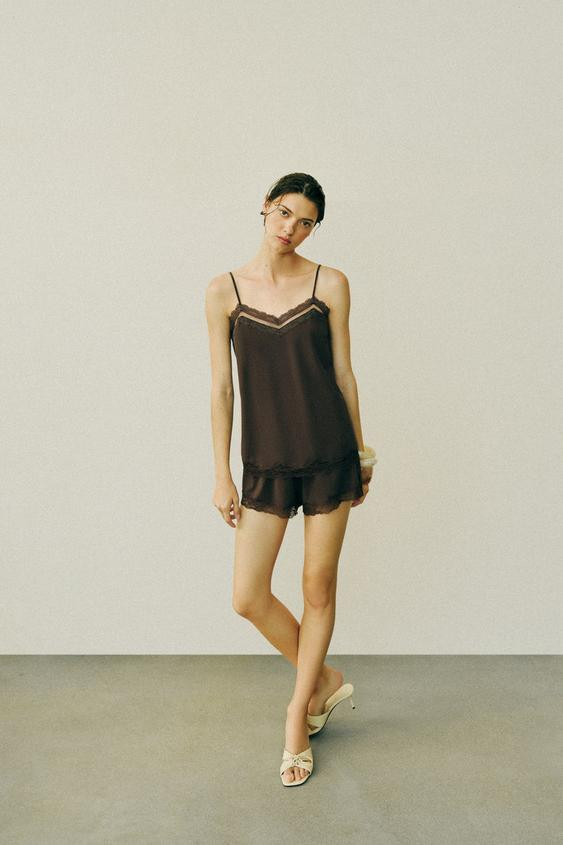 TOP IN LINGERIE-OPTIK MIT SPITZE | Zara DE