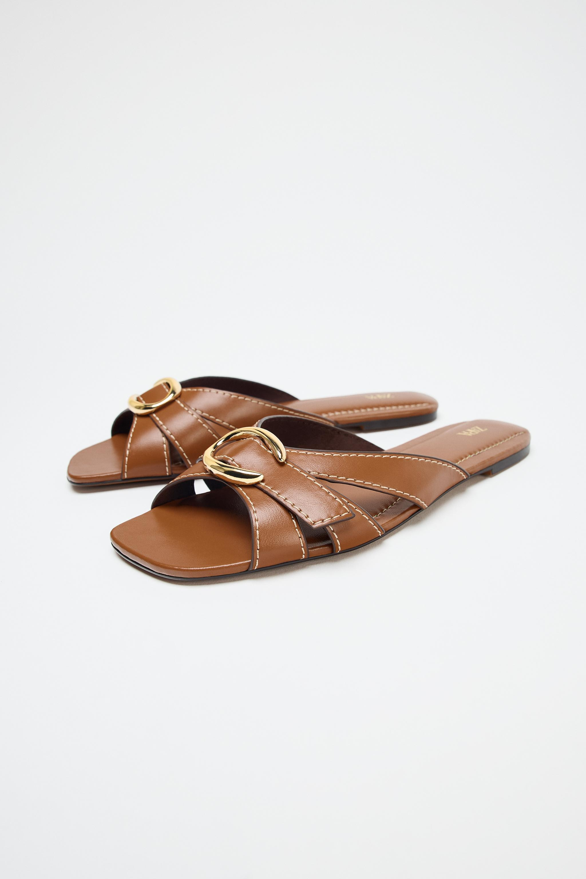 CROSSED SANDALS WITH METALLIC DETAIL | Zara US