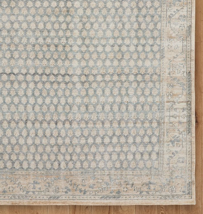 Winnie Indoor/Outdoor Hand-Knotted Rug | Rejuvenation