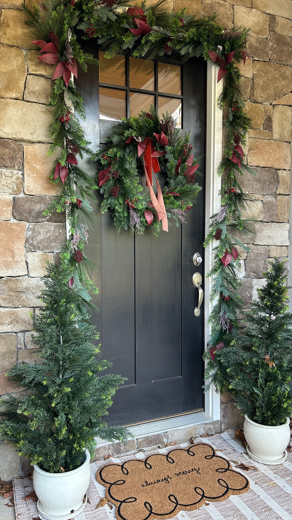 Christmas front porch loading… :) this Christmas doormat is too cute!!



#LTKHoliday #LTKHome #LTKSeasonal