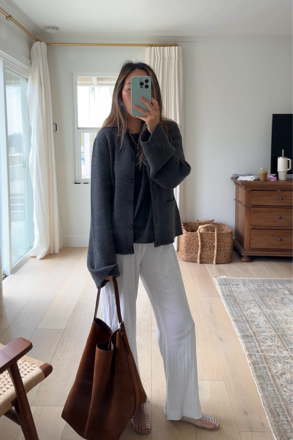 jenni kayne code: ELLENOR15
cardigan wearing size medium
pants wearing xxs
t shirt size medium 
bag is toteme