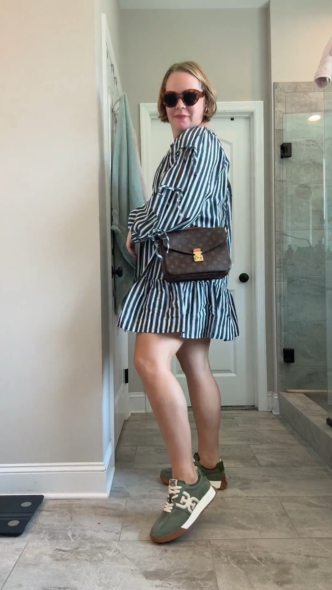 Summer to fall outfit

#LTKootd #LTKgrwm #LTKmomlife