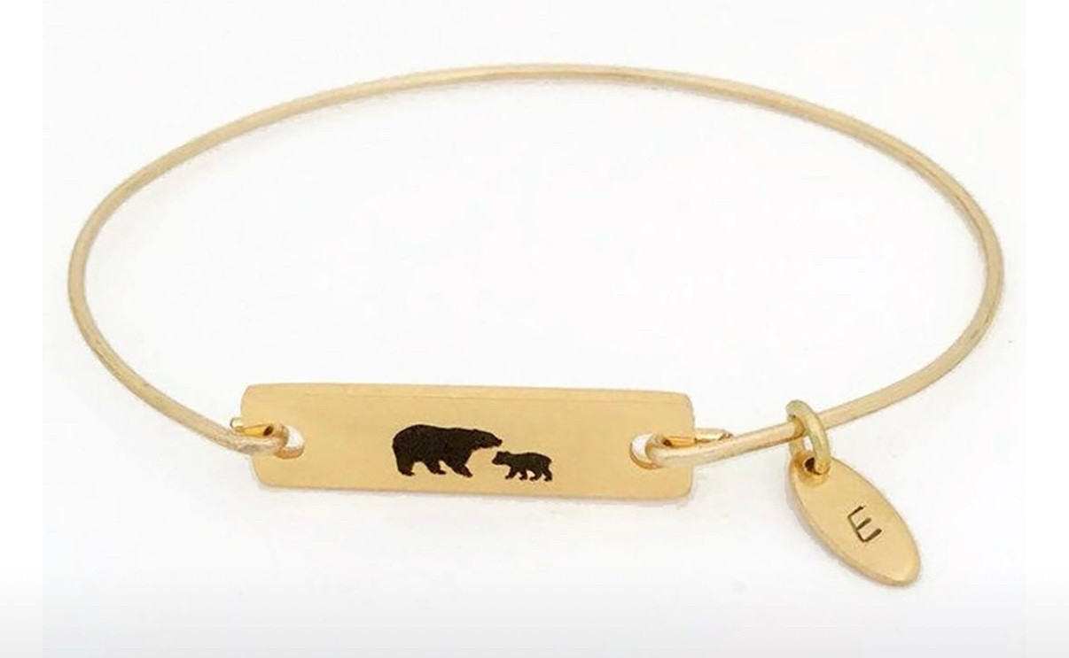 Mother’s Day bracelet @etsy @gift @style #bracelet #gift #mom

#LTKGiftGuide #LTKFindsUnder50 #LTKStyleTip