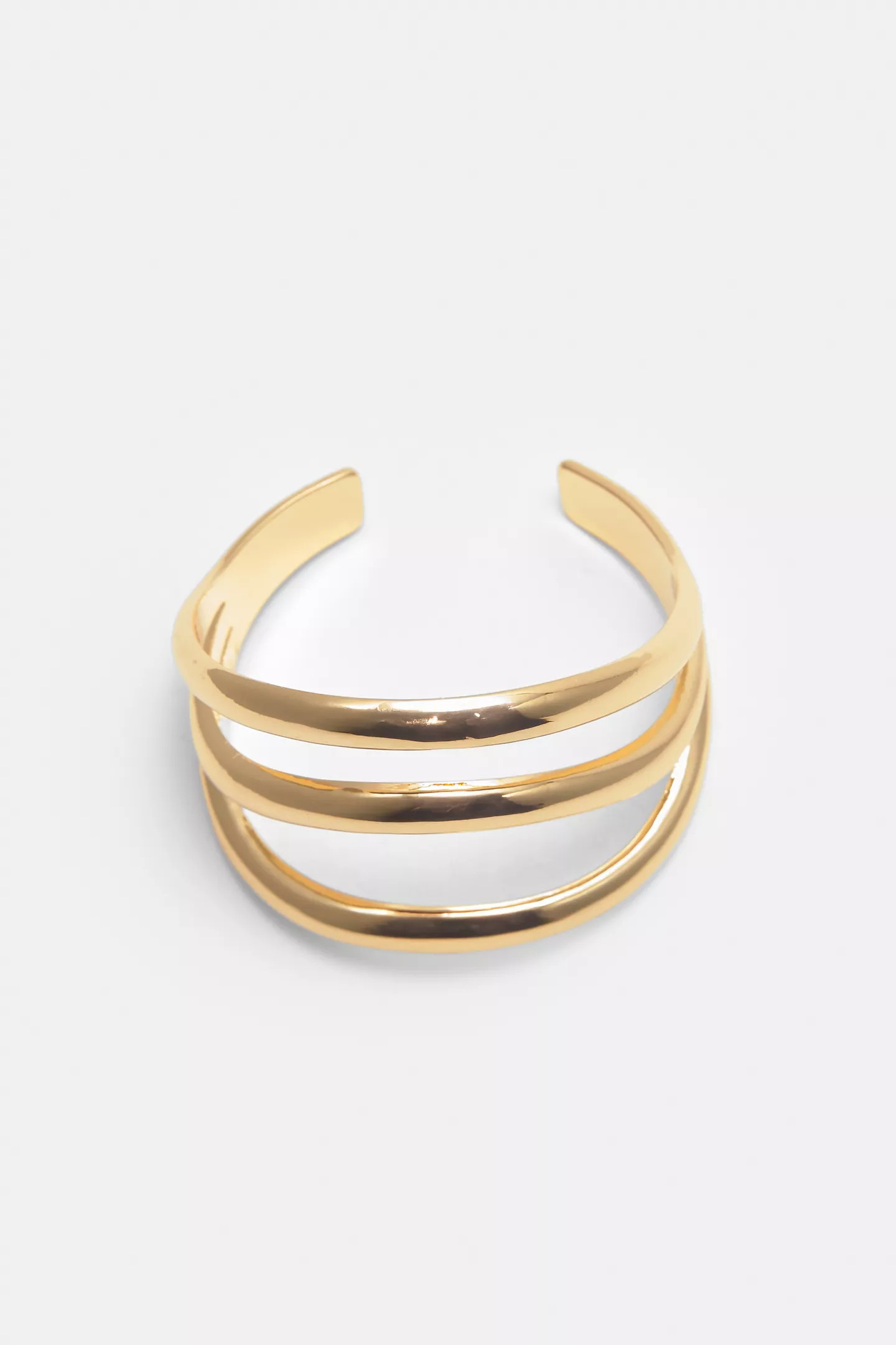 Rigid triple cuff | PULL and BEAR UK