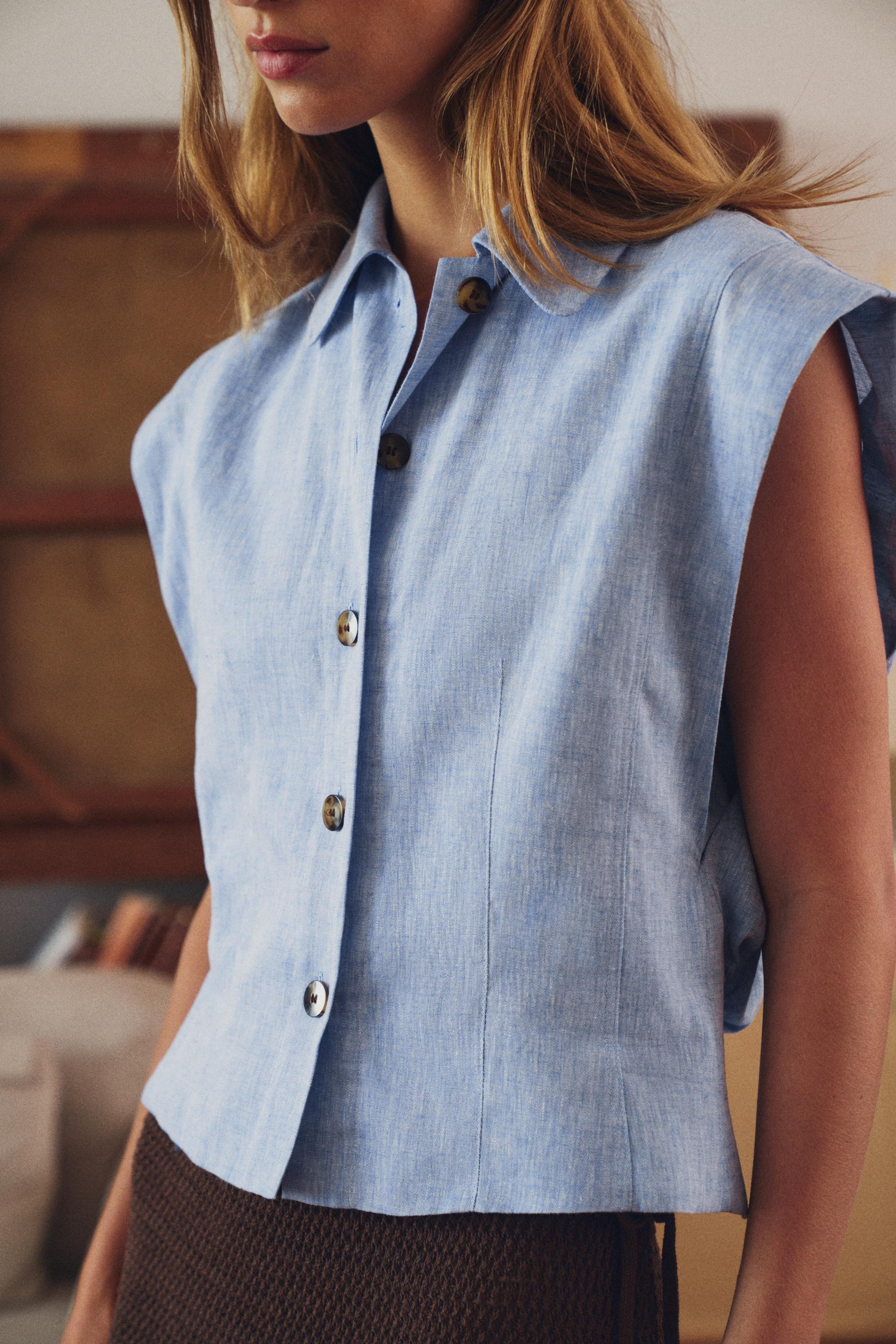 LINEN BLEND SLEEVELESS SHIRT | Zara US