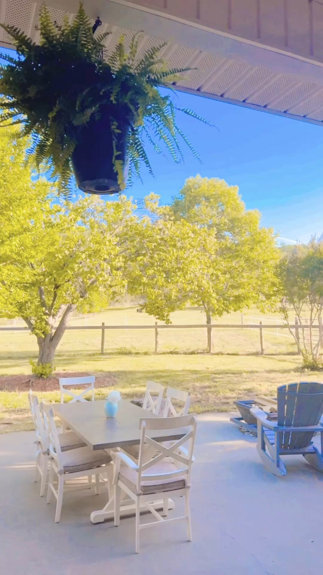 I just can’t get over how beautiful she is, y’all!! 🤭 And she even matches our chicken coop with the dark brown top and antique white chairs!! 🪑 And the horse 🐴 in the pasture 🌳  view 🌾 is just the cherry 🍒 on top!!!
#myfavoritefbmarketplacefindyet 

#LTKHome