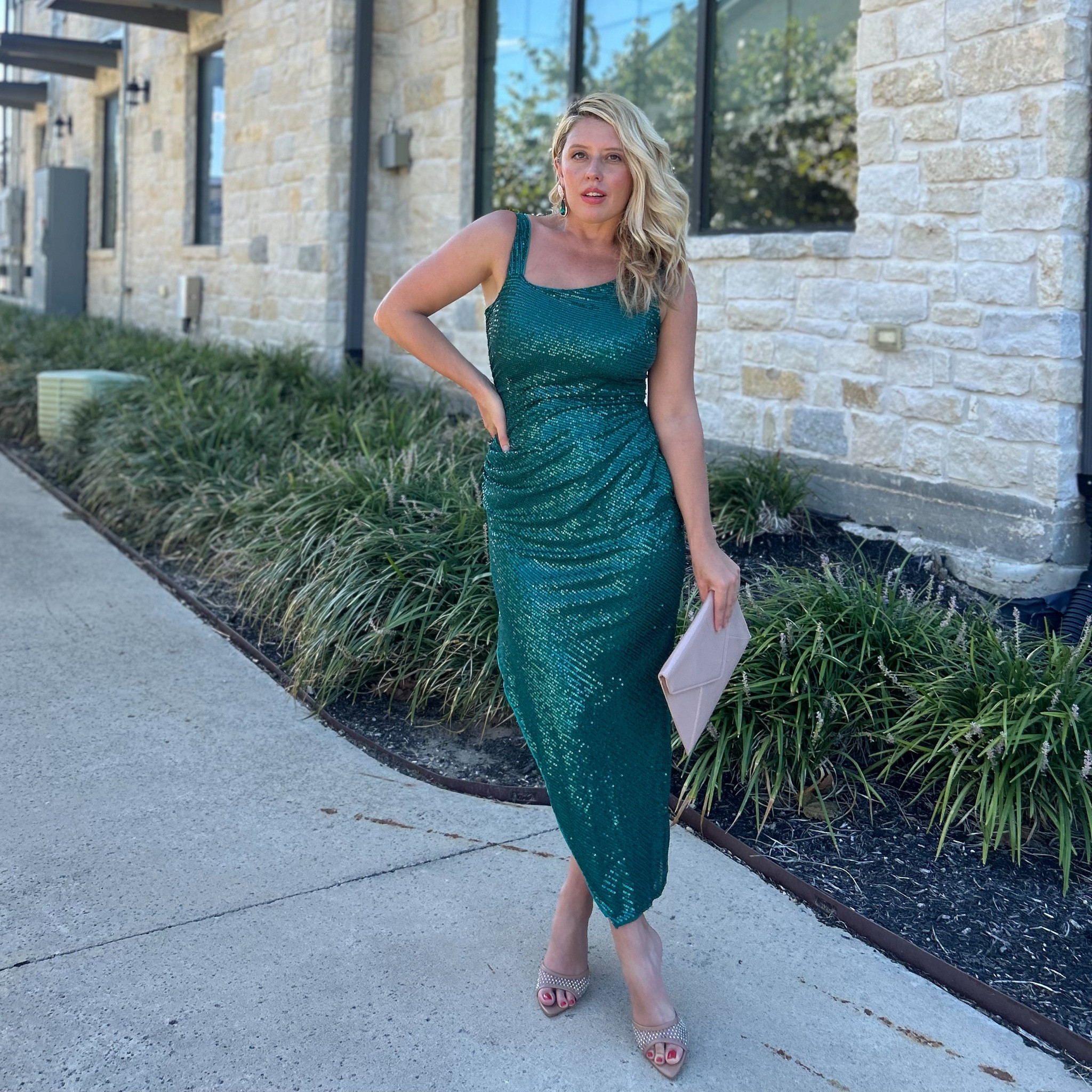 Emerald Green 



#LTKParties #LTKStyleTip #LTKxPrimeDay