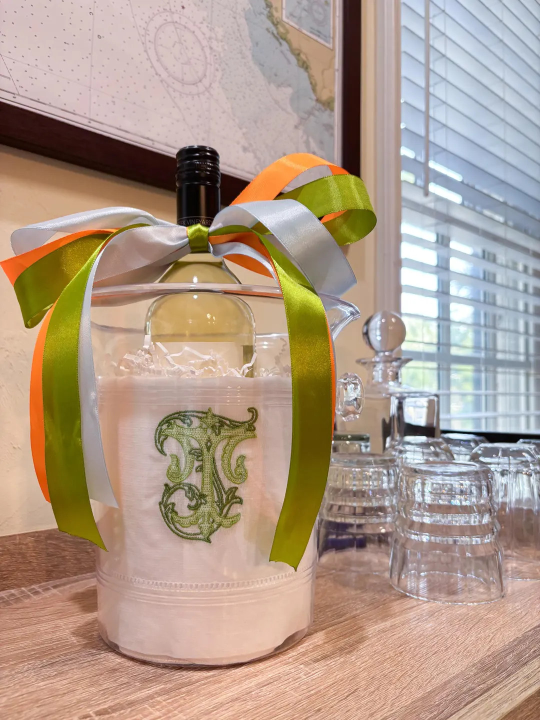 Monogrammed Linen Hand Towel. Monogrammed Hostess Gift. Bridesmaid Gift. Tea Towel. Kitchen Towel... | Etsy (US)