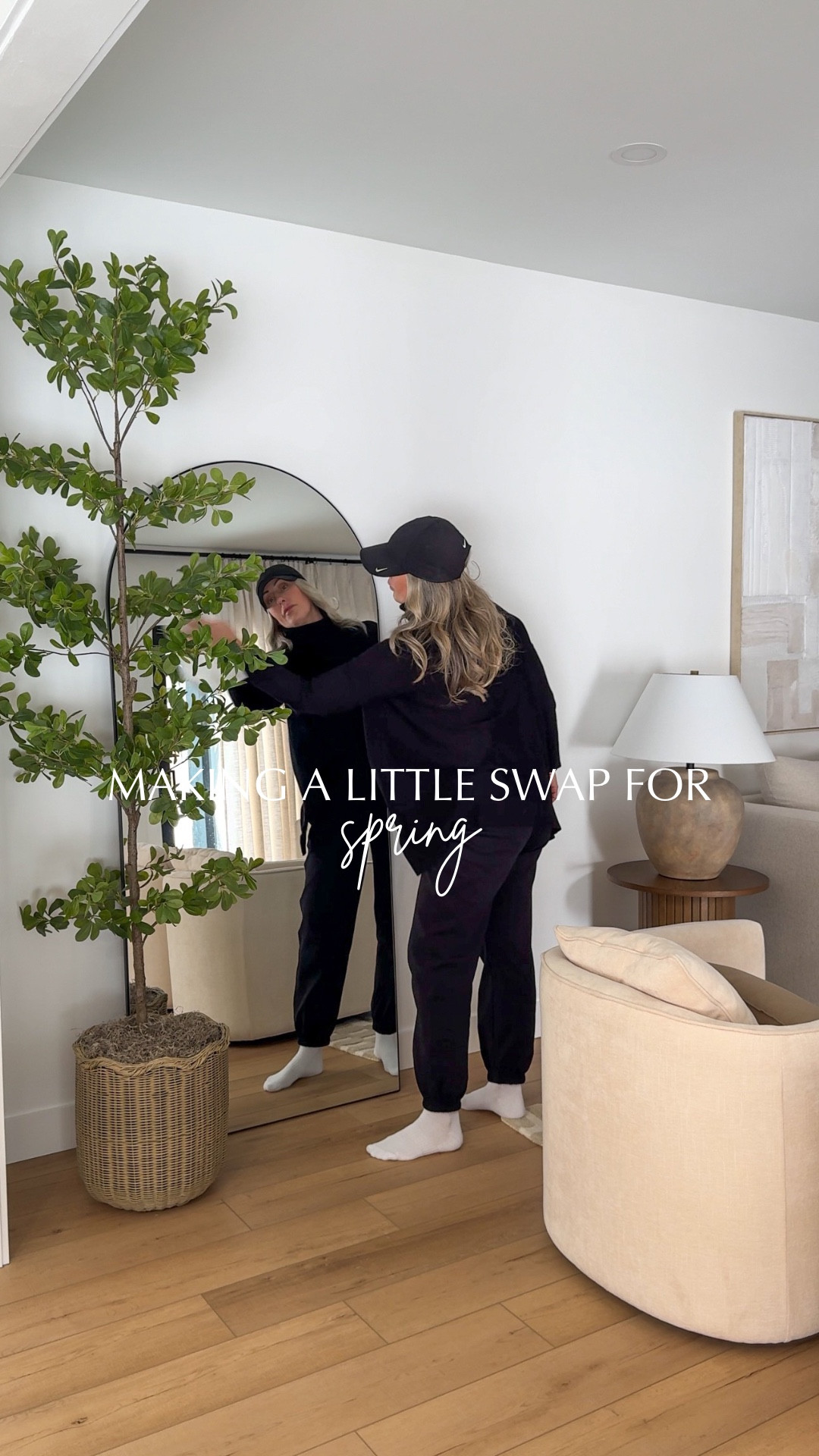 This woven scalloped basket was just too good to pass up👌🏼I love the warmth and texture it has added to this space. The perfect swap for spring🌿

#fauxtree #greenery #scalloped #homedecor #springdecor #plantpot

#LTKHome #LTKSeasonal