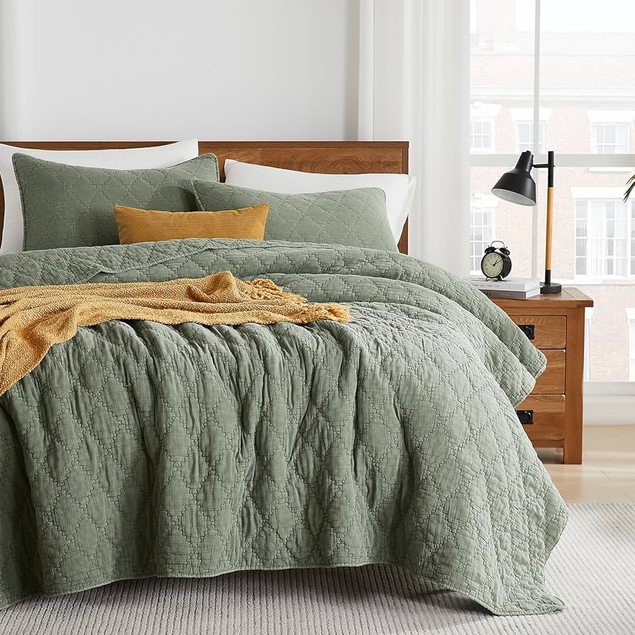 palassio Olive Green Queen Size Quilt Set, Muslin Cotton Shell Down-Alt Poly Filling, Soft Shabby... | Amazon (US)