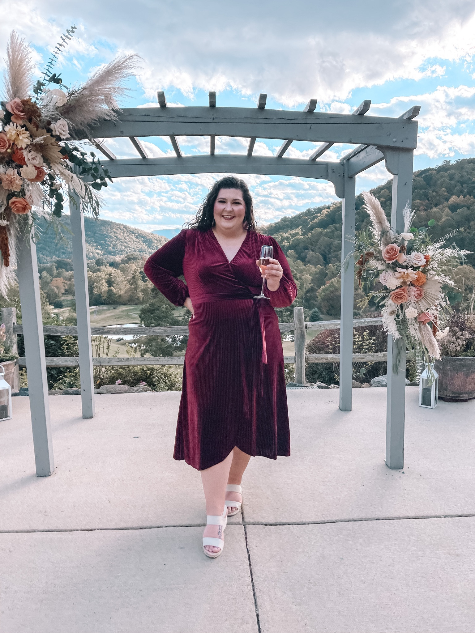 The perfect plus size fall wedding guest dress! I’m wearing a 20/2X and it fits TTS! 

#LTKwedding #LTKSeasonal #LTKplussize