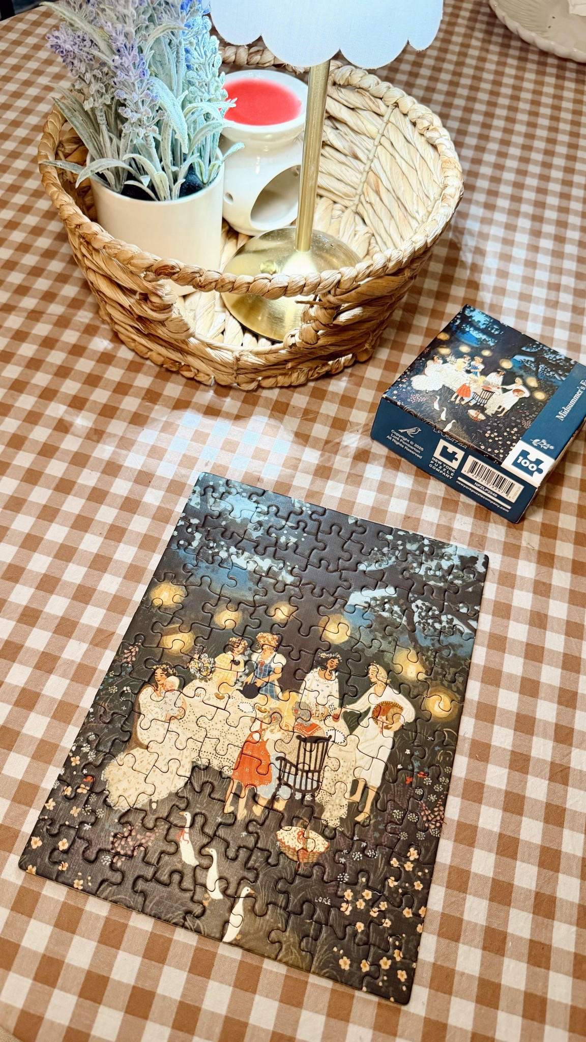 lately I’ve been doing a mini puzzle at the end of the night and it’s such a relaxing way to end the day😌these 100 piece puzzles only take 30-60 mins usually…easy peasy!!🫶🏻🧩

#LTKselfcare #LTKdayinmylife #LTKHome