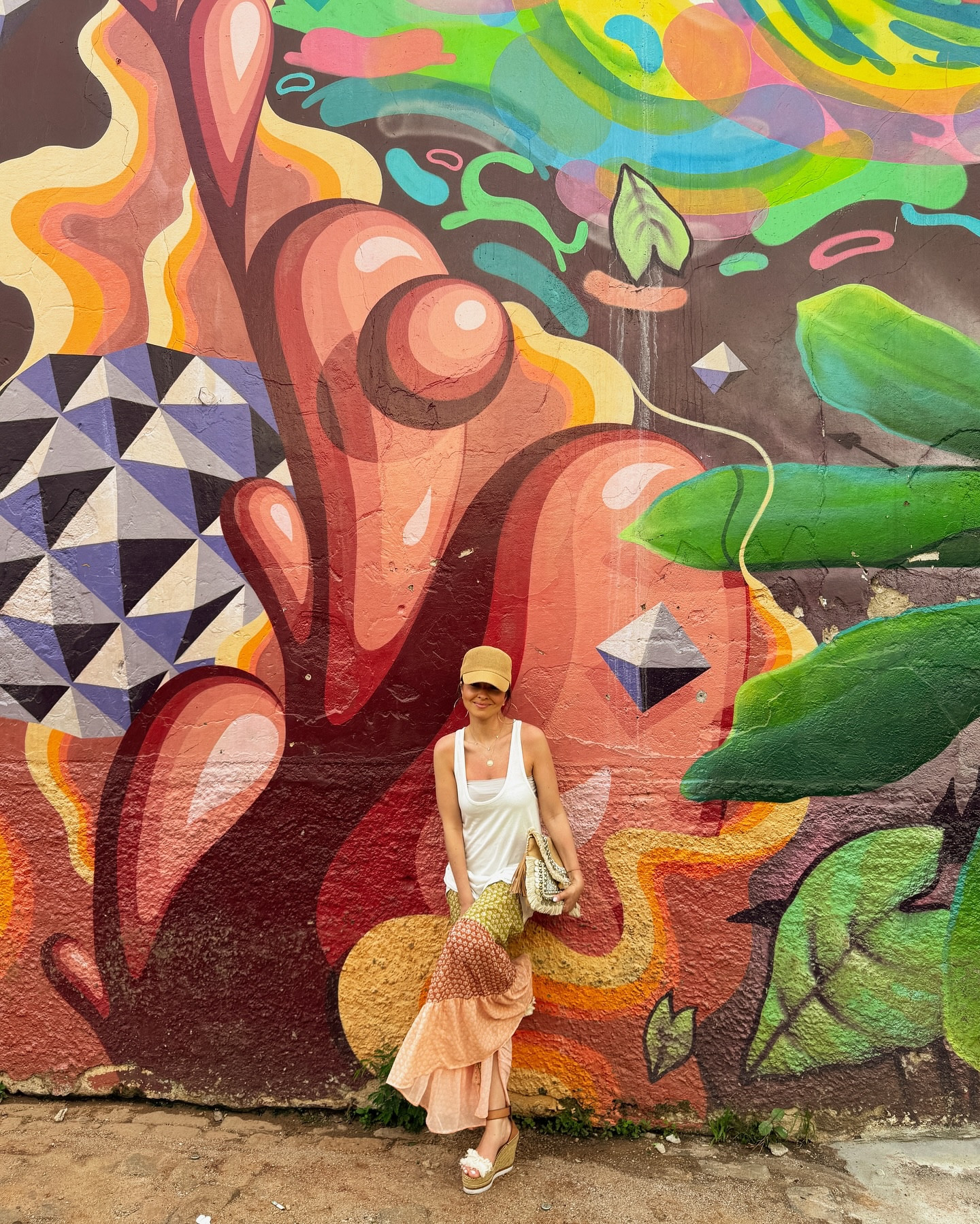 A few snaps from an afternoon immersed in art, food and culture 🫶🏼 🇧🇷

#bacodebatman #makoto #sãopaolo #petitefashion #petitestyle #anthropologie #zara

#LTKPetite #LTKTravel #LTKStyleTip