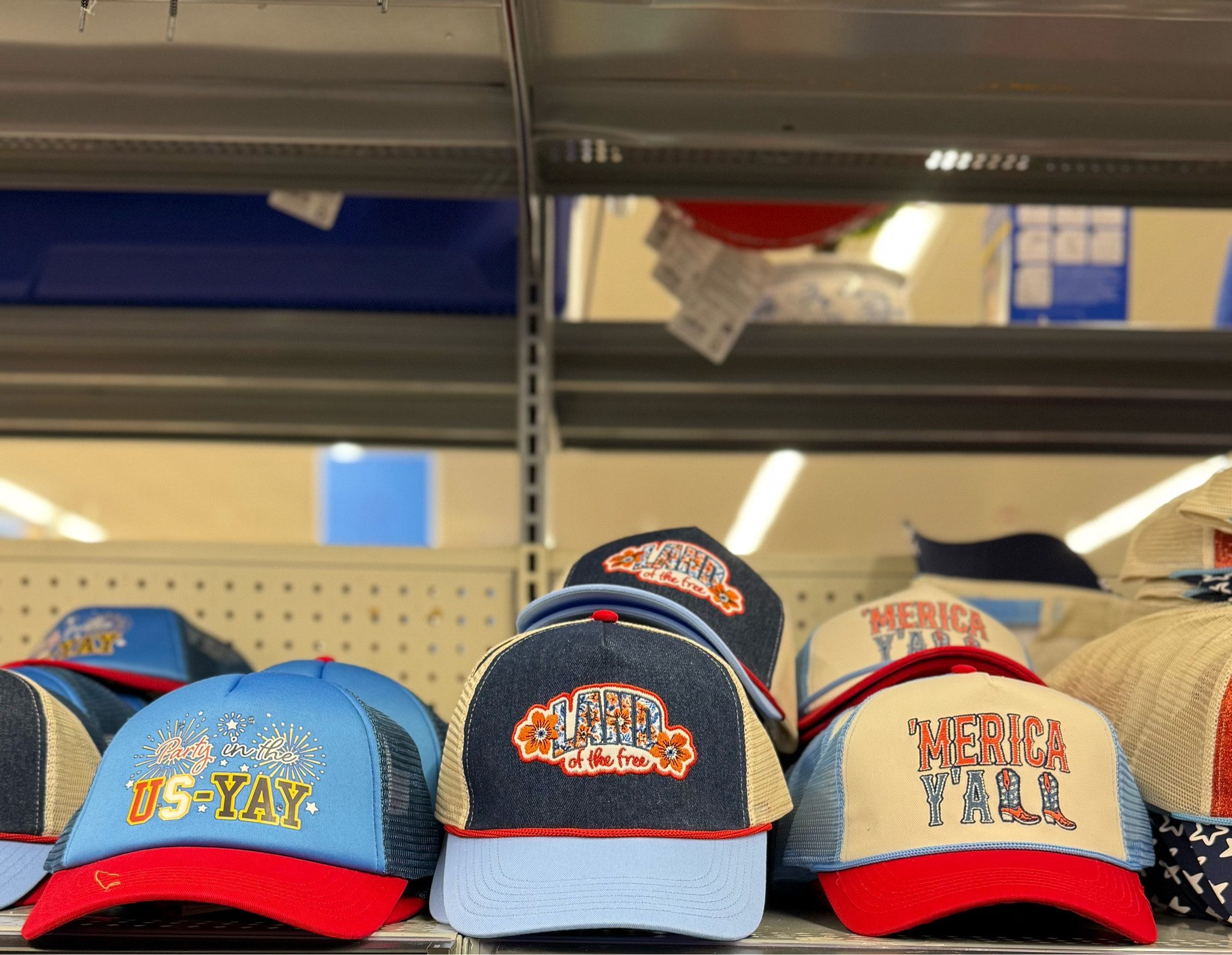 Summer must have 
Cooler 
Sports mom 
Patriotic 
Memorial Day 
Independence Day 
4th of July 
Labor Day