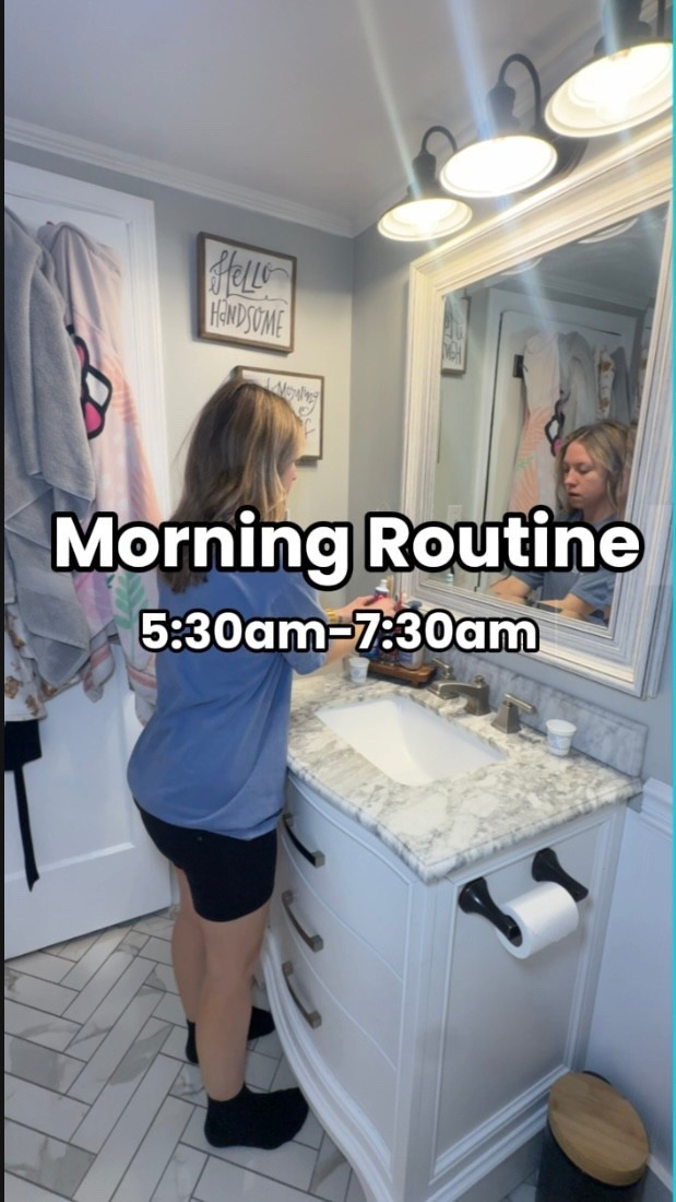 It’s been one month since I started waking up at 5:30am to get “me” time before my family wakes up. 
I hope you had a great day friends 🩷 


#LTKgrwm #LTKmorningroutine #LTKmomlife